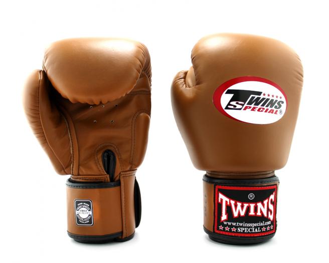 Twins Special Boxing Gloves – Nak Muay Supply
